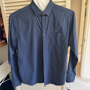 UNTUCKit Large Long Sleeve Button Down